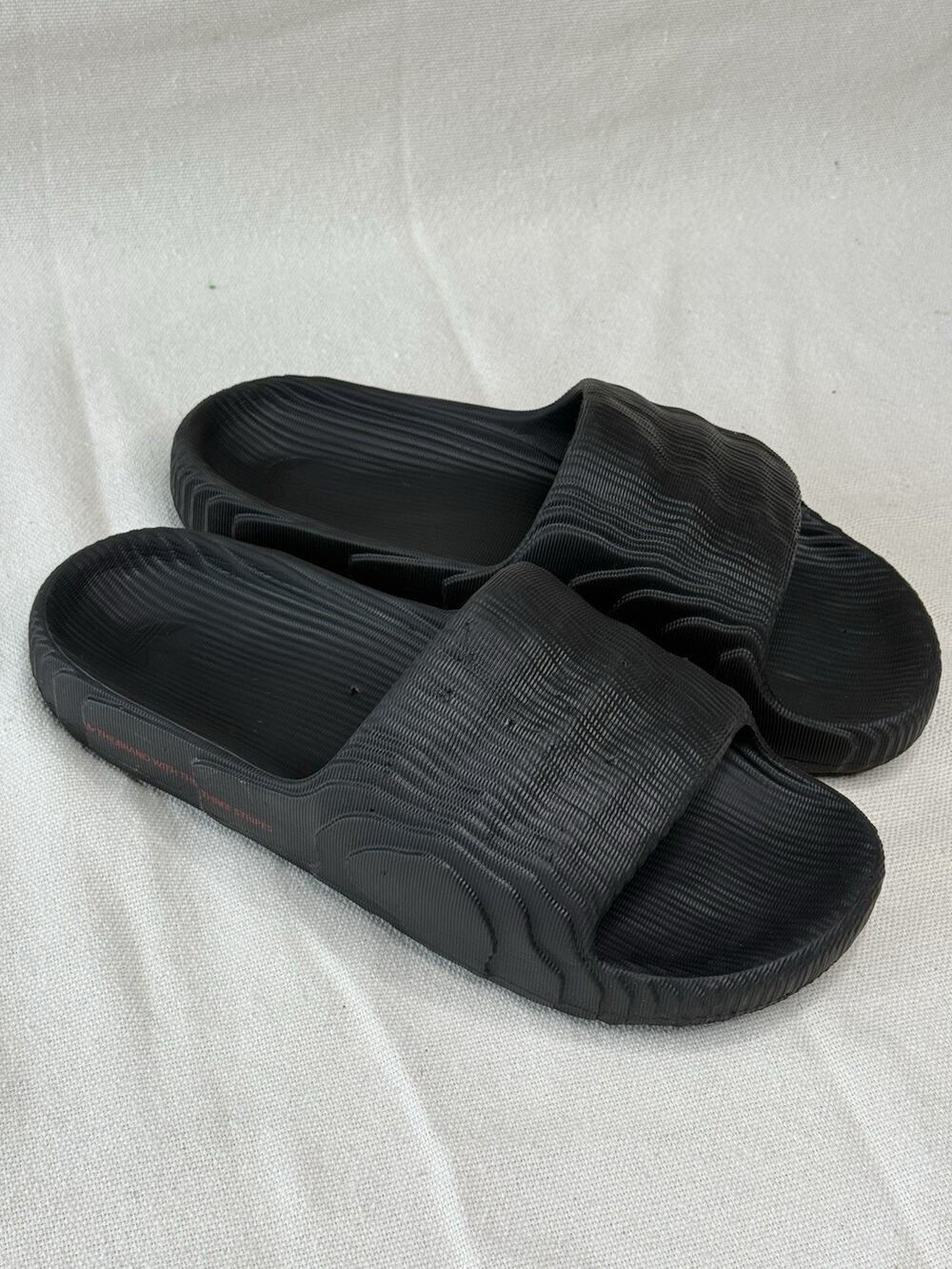 Adidas Originals Men’s Adilette 22 Core Black Slides Size US 12.5
